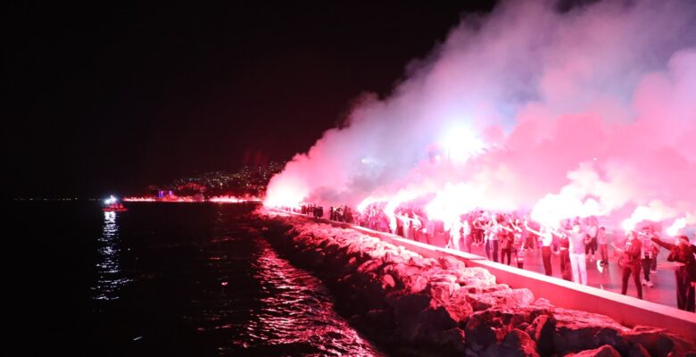 Gemlik Cumhuriyet meşaleleri